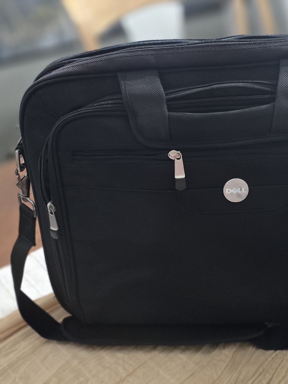 Dell Black Laptop Carry Bag with Front Organizer for 15-17" laptop